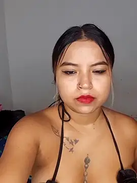 Emily Lit online show from October 16, 2025, 1:52 pm