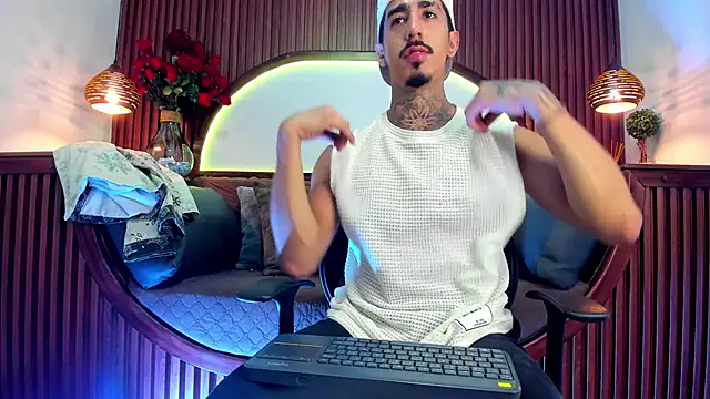 Donovan Desmond online show from February 3, 2026, 4:10 am