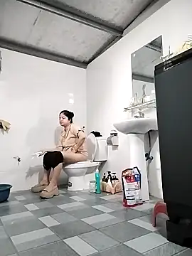 Mie rose online show from April 2, 2026, 1:46 am