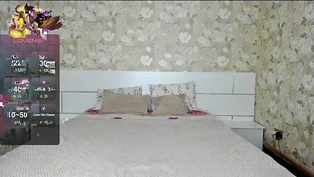 Snapshot of mishapallmer chatting on November 11, 2025, 8:20 am mishapallmer online show from November 11, 2025, 8:20 am