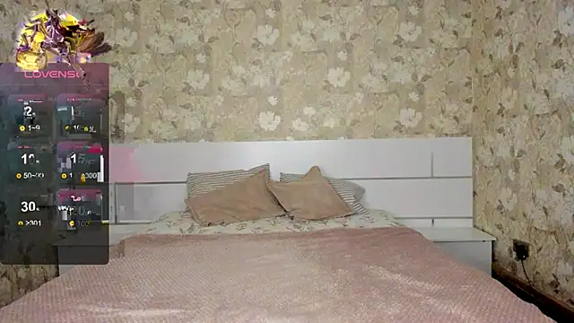 Snapshot of mishapallmer chatting on November 9, 2025, 9:57 am mishapallmer online show from November 9, 2025, 9:57 am