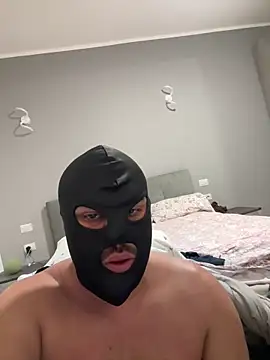 Rodrigopraba online show from March 19, 2026, 5:51 am