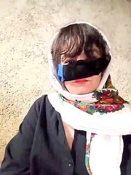 ezgi2545 online show from October 16, 2025, 5:32 pm