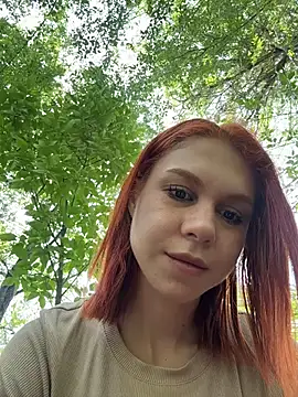 Snapshot of RosieSecret chatting on May 14, 2026, 8:00 am RosieSecret online show from May 14, 2026, 8:00 am