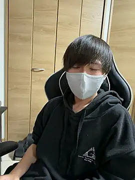 jiji9253 online show from March 22, 2026, 1:01 pm