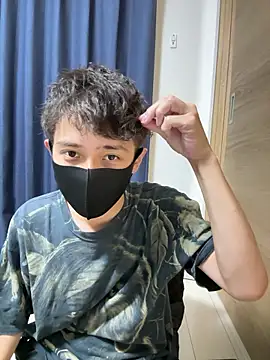 jiji9253 online show from October 12, 2025, 12:17 pm