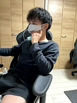 jiji9253 online show from November 19, 2025, 6:13 am