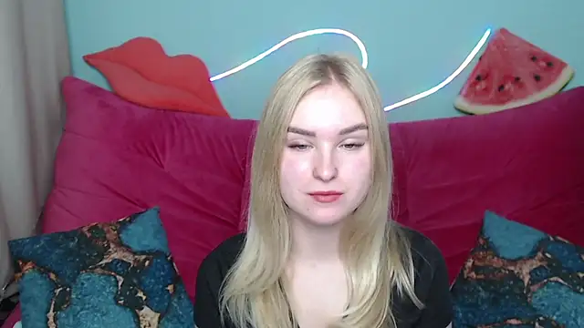 Snapshot of SofySofty chatting on November 6, 2025, 5:44 am SofySofty online show from November 6, 2025, 5:44 am