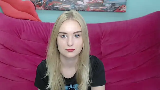 Snapshot of SofySofty chatting on October 5, 2025, 4:58 am SofySofty online show from October 5, 2025, 4:58 am