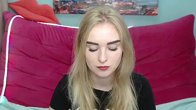 Snapshot of SofySofty chatting on November 1, 2025, 5:47 am SofySofty online show from November 1, 2025, 5:47 am