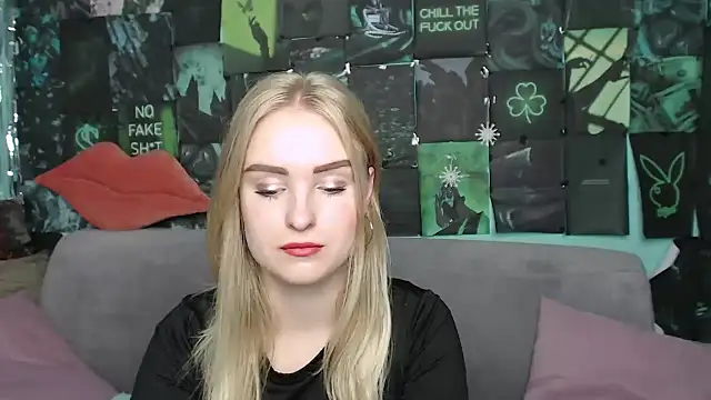 Snapshot of SofySofty chatting on September 13, 2025, 5:07 am SofySofty online show from September 13, 2025, 5:07 am