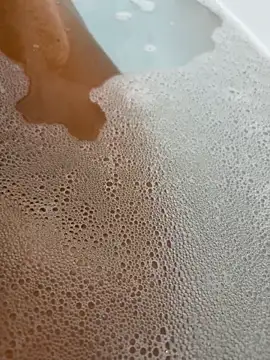 krystal fr online show from October 3, 2025, 5:20 am