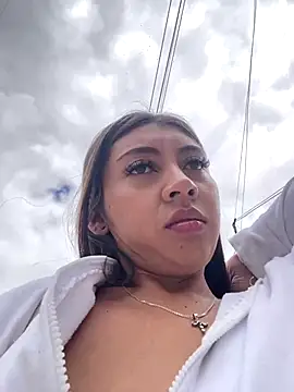 Sara-cooper2 online show from September 27, 2025, 6:58 pm