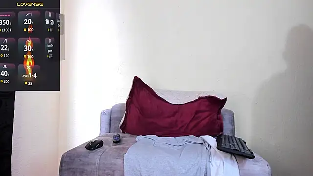 kaifas dirty online show from October 3, 2025, 8:54 pm