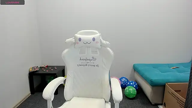 juliamurr 18 online show from September 25, 2025, 12:38 am