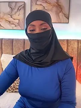 azza   online show from October 24, 2025, 4:39 pm