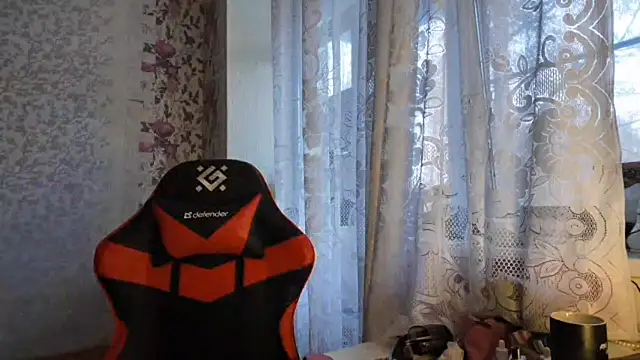 Witching Moon online show from November 3, 2025, 7:13 am