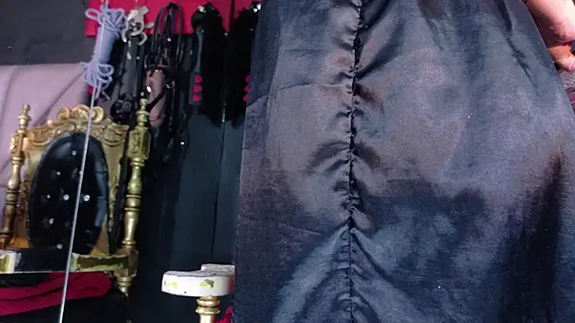 Snapshot of EvaSabath chatting on January 5, 2026, 6:00 pm EvaSabath online show from January 5, 2026, 6:00 pm