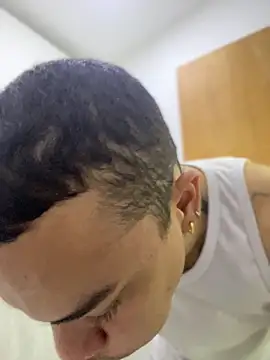 Snapshot of AlphaMasterXxx chatting on November 2, 2025, 10:31 am AlphaMasterXxx online show from November 2, 2025, 10:31 am