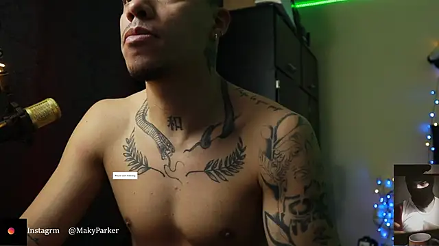 Snapshot of AlphaMasterXxx chatting on December 22, 2025, 3:12 pm AlphaMasterXxx online show from December 22, 2025, 3:12 pm