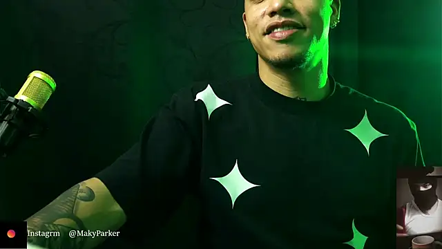 Snapshot of AlphaMasterXxx chatting on December 23, 2025, 5:51 am AlphaMasterXxx online show from December 23, 2025, 5:51 am