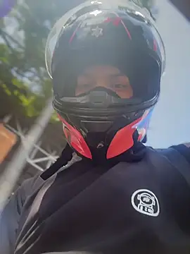 Snapshot of AlphaMasterXxx chatting on November 25, 2025, 5:24 pm AlphaMasterXxx online show from November 25, 2025, 5:24 pm