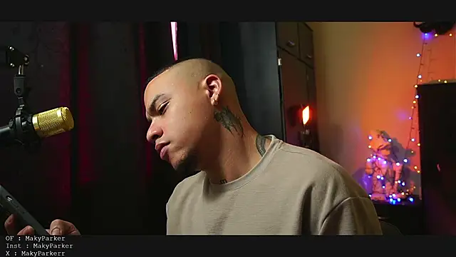 Snapshot of AlphaMasterXxx chatting on January 10, 2026, 6:47 pm AlphaMasterXxx online show from January 10, 2026, 6:47 pm