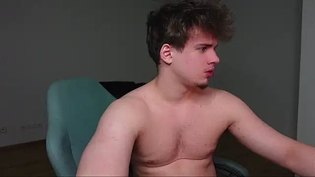 Ricky Becko online show from April 8, 2026, 10:55 pm