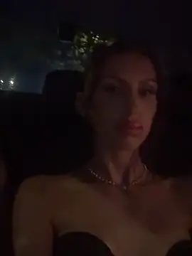 MilaRenee online show from September 13, 2025, 9:59 pm