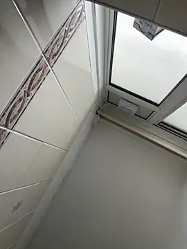 MilaRenee online show from October 4, 2025, 11:45 am