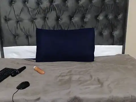 BrownSugarX02 online show from March 1, 2026, 4:23 am