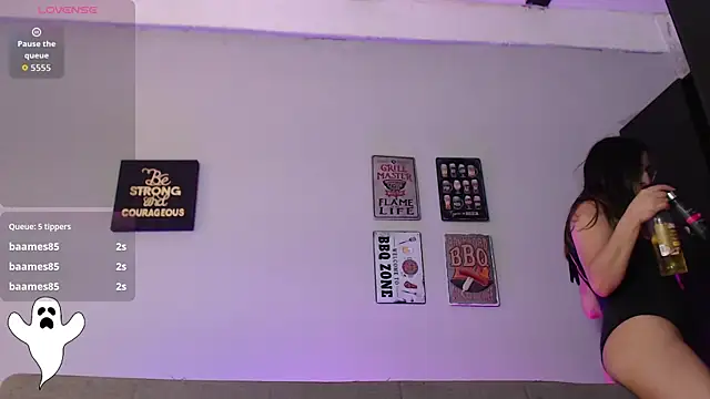 elizabethboltXXX online show from October 3, 2025, 7:48 pm