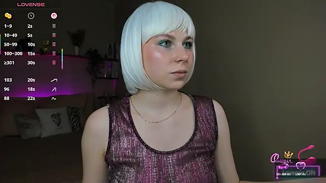 Snapshot of EvaCrosby chatting on June 5, 2026, 2:34 pm EvaCrosby online show from June 5, 2026, 2:34 pm