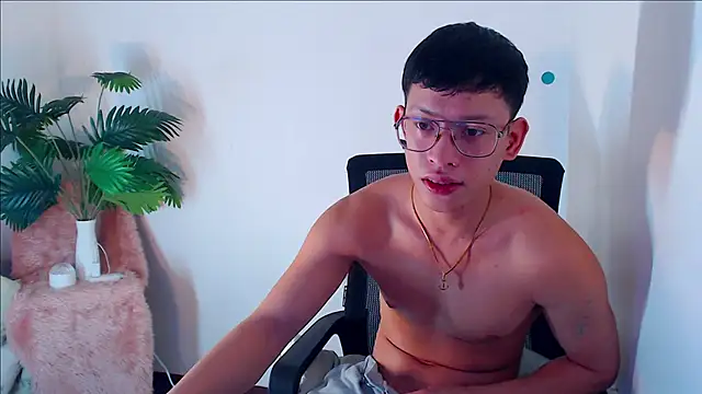 pinkcock froi2305 online show from September 13, 2025, 6:13 am