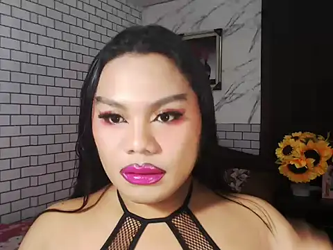 TSbrianaHugeCock online show from October 16, 2025, 10:12 am