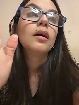 lulix69 online show from April 2, 2026, 2:41 am