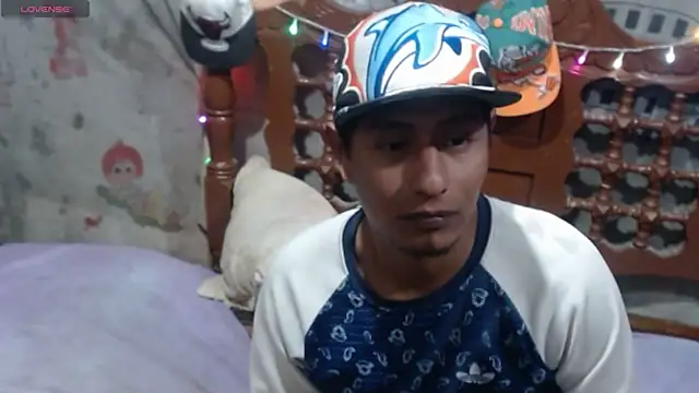 Dirty sandy888 online show from April 2, 2026, 8:37 pm