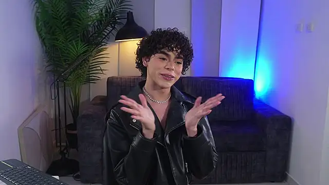 Timmyshy  online show from January 8, 2026, 4:51 am