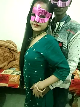 LOVE568 online show from December 3, 2025, 8:14 am