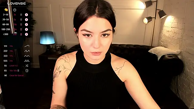 Snapshot of Dark_Moni chatting on September 27, 2025, 2:28 am Dark Moni online show from September 27, 2025, 2:28 am