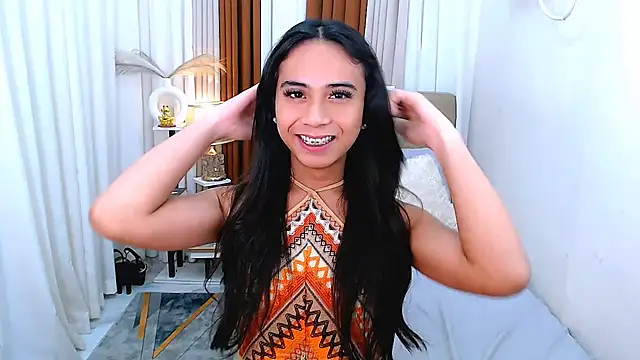 scarlet smith7 online show from February 5, 2026, 2:46 pm