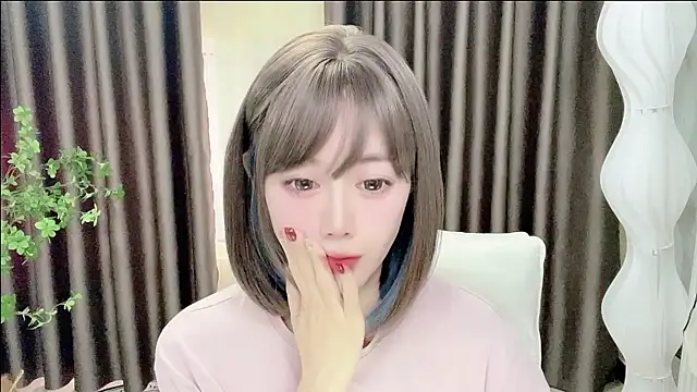 springA online show from March 11, 2026, 12:37 am