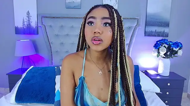 AngelaRoberts online show from November 27, 2025, 4:57 am