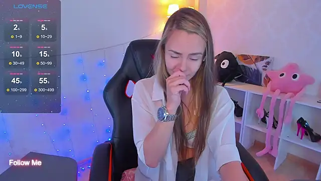 Snapshot of Little_Rockk chatting on October 6, 2025, 4:24 am Little Rockk online show from October 6, 2025, 4:24 am