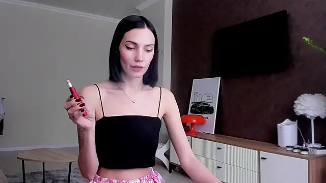 AdeleShinemm online show from November 10, 2025, 7:57 am