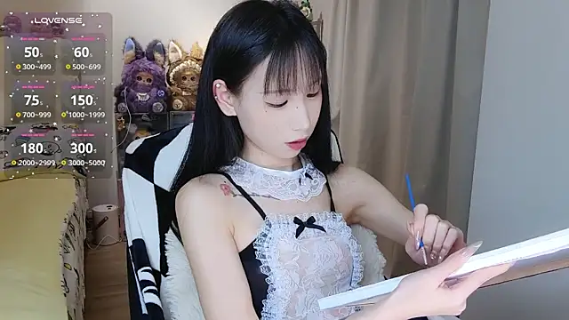 Snapshot of M-OTT_ chatting on April 18, 2026, 7:07 pm M-OTT online show from April 18, 2026, 7:07 pm