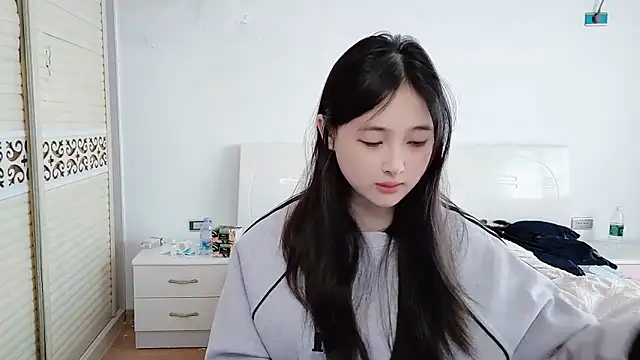 Snapshot of xxz98 chatting on December 14, 2025, 7:58 am xxz98 online show from December 14, 2025, 7:58 am