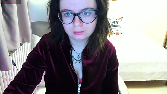 Snapshot of MilisaSweet777 chatting on November 7, 2025, 8:24 pm MilisaSweet777 online show from November 7, 2025, 8:24 pm