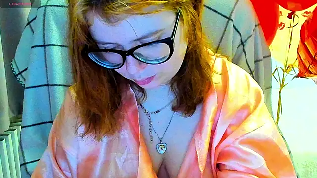 Snapshot of MilisaSweet777 chatting on February 13, 2026, 8:42 pm MilisaSweet777 online show from February 13, 2026, 8:42 pm