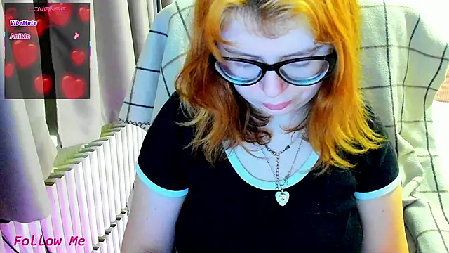 Snapshot of MilisaSweet777 chatting on February 25, 2026, 8:41 pm MilisaSweet777 online show from February 25, 2026, 8:41 pm